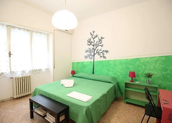 Next Stop Casilino 3* Roma